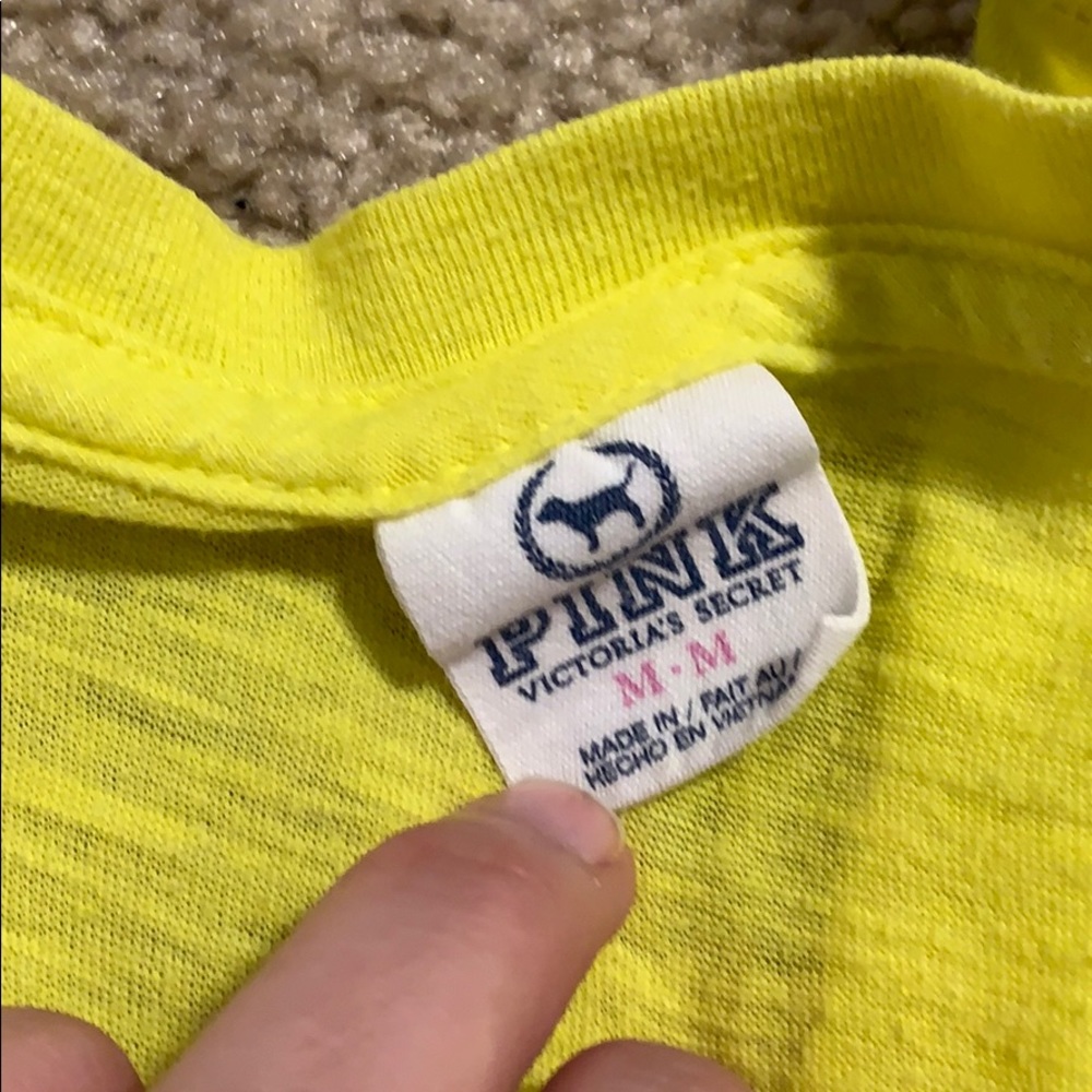 VS Pink Tee - Picture 3 of 3